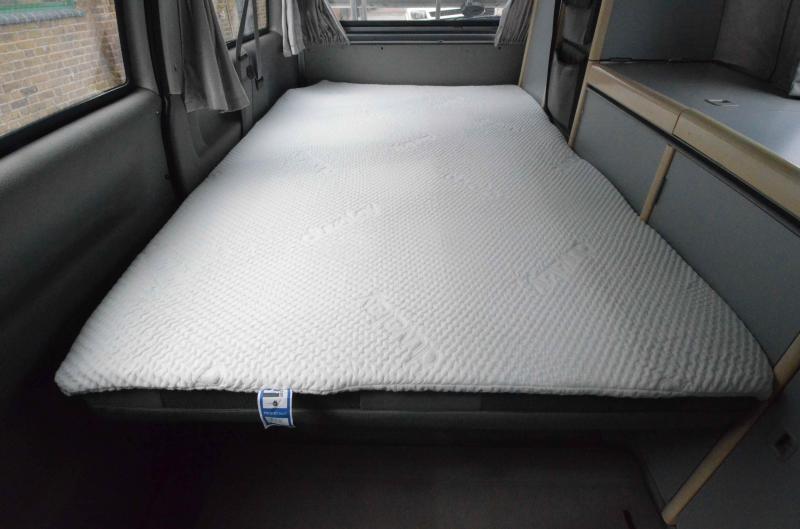 DUVALAY Gold Mattress Topper for the T4 Westfalia California